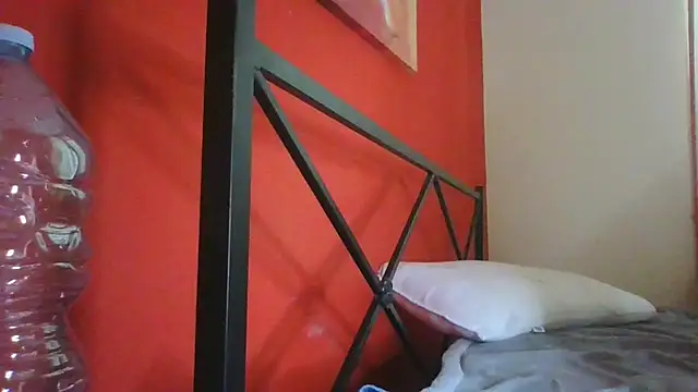 Emilyvuxa online show from 17, 5, 2026