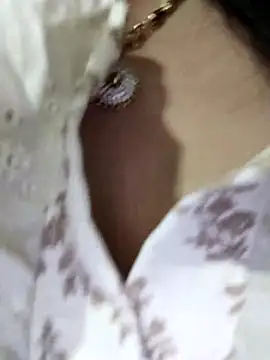 Baby-sexylove20 online show from 13, 3, 2026