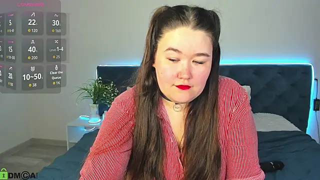 Snapshot of Miss_Triss chatting on 24, 7, 2026 Miss Triss online show from 24, 7, 2026