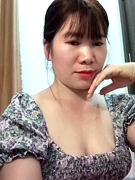 Bondgirl 9 online show from 21, 5, 2026