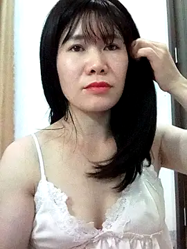 Bondgirl 9 online show from 7, 6, 2026