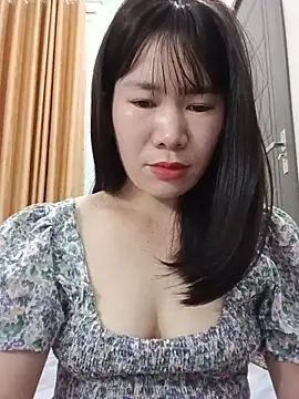 Bondgirl 9 online show from 19, 6, 2026