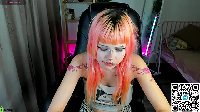 Necucuby online show from 12, 5, 2026
