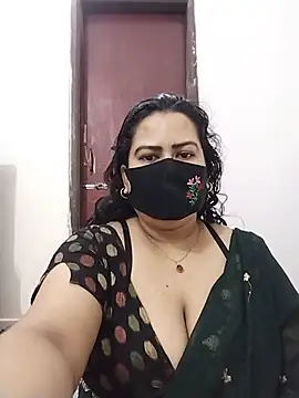 Snapshot of Star--Girl chatting on 12, 7, 2026 Star--Girl online show from 12, 7, 2026