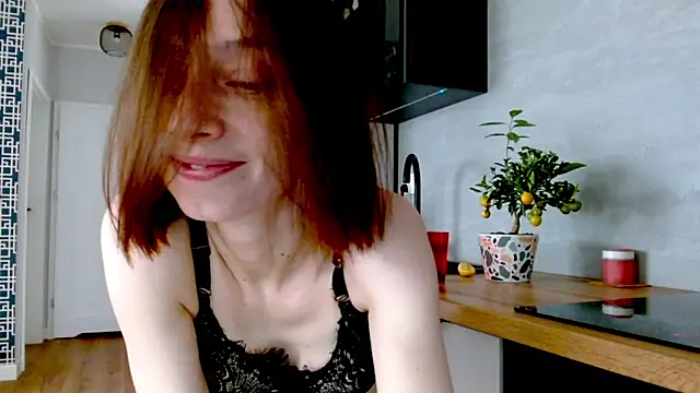 Snapshot of misssweet chatting on 4, 6, 2026 misssweet online show from 4, 6, 2026