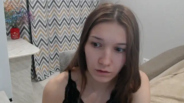 Olivia Swann online show from 5, 3, 2026