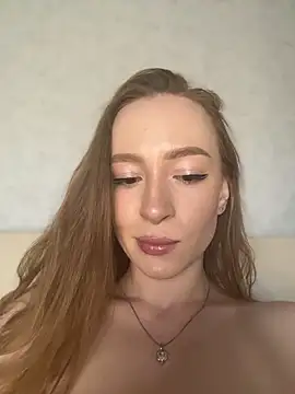 Little Candy 18 online show from 21, 5, 2026