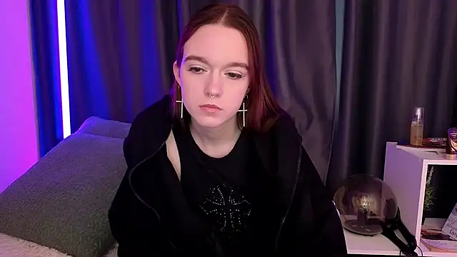 Snapshot of SunyLily chatting on 15, 5, 2026 SunyLily online show from 15, 5, 2026