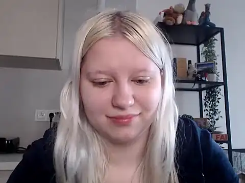 LenaSecret19 online show from 17, 4, 2026