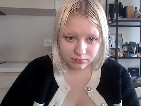 Snapshot of LenaSecret19 chatting on 29, 4, 2026 LenaSecret19 online show from 29, 4, 2026