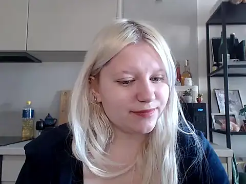 Snapshot of LenaSecret19 chatting on 22, 4, 2026 LenaSecret19 online show from 22, 4, 2026