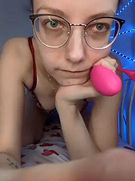 NancyPink online show from 4, 3, 2026