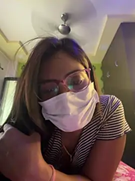 nikki catz online show from 1, 4, 2026