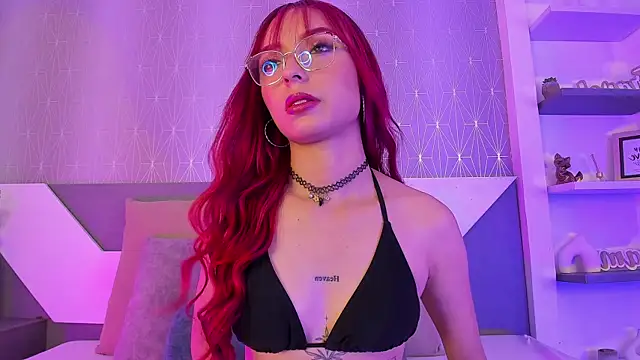 Ashleey Vega online show from 7, 5, 2026