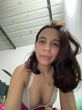 Snapshot of Nicole_Cute04 chatting on 17, 6, 2026 Nicole Cute04 online show from 17, 6, 2026