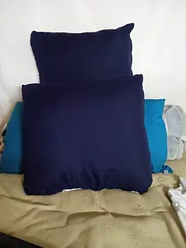 Snapshot of LOLOAVEE chatting on 9, 7, 2026 LOLOAVEE online show from 9, 7, 2026