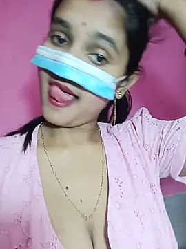 Sexy Sonniyaa online show from 31, 5, 2026