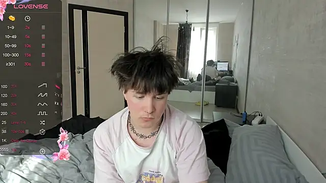 MIya Chinen online show from 21, 4, 2026