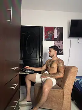 Snapshot of Kenny_romano chatting on 11, 6, 2026 Kenny romano online show from 11, 6, 2026