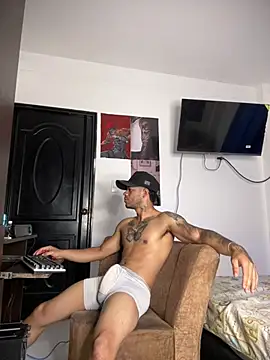 Kenny romano online show from 28, 4, 2026