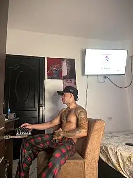 Kenny romano online show from 15, 4, 2026