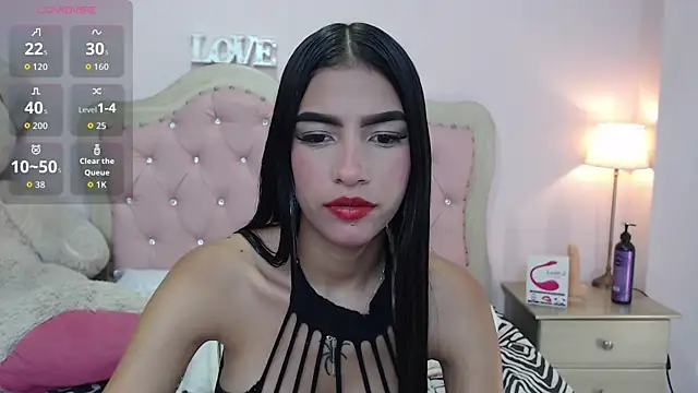 skinny hailey online show from 14, 4, 2026