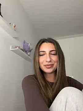 CuteJuliaa online show from 7, 3, 2026