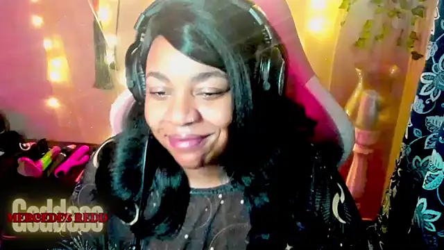 Goddess MercedesRedd online show from 17, 5, 2026
