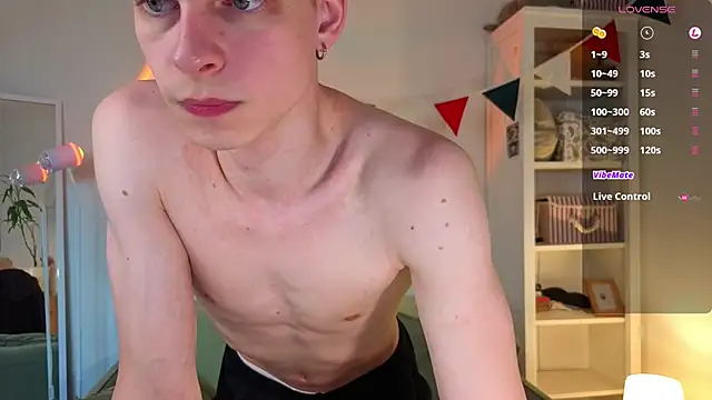 look angelic online show from 9, 6, 2026