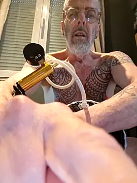 XXX666HEIL online show from 7, 5, 2026