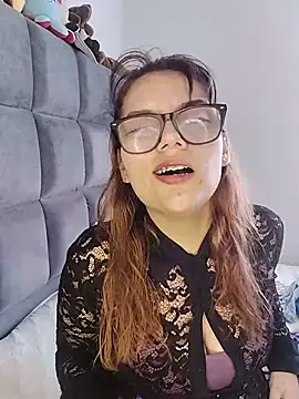 kittyBlossom 1 online show from 1, 8, 2026