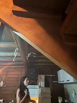 Geovana blan online show from 16, 4, 2026