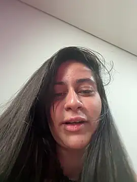 Geovana blan online show from 5, 4, 2026