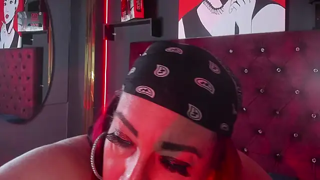 Sarah  Moonx online show from 10, 3, 2026