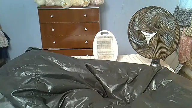 Ruiva40tona online show from 17, 3, 2026