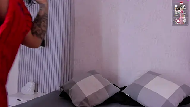 ManuelaMontes  online show from 8, 3, 2026