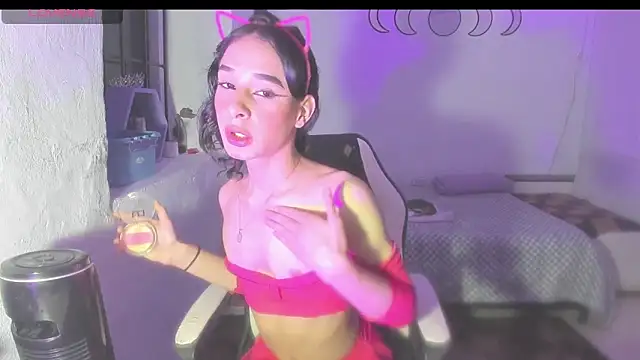 marianafoxx  online show from 20, 4, 2026