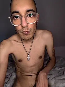 Snapshot of lu_olxhi chatting on 3, 3, 2026 lu olxhi online show from 3, 3, 2026