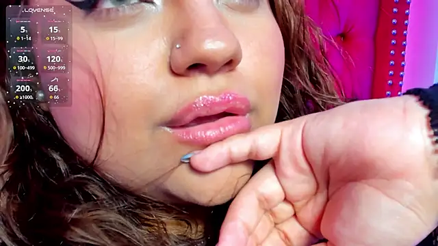 SunnyHoney  online show from 29, 4, 2026