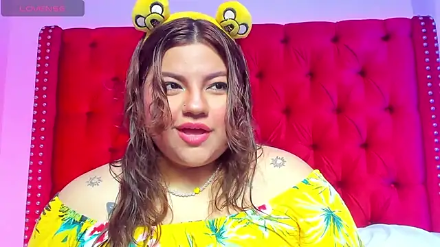 SunnyHoney  online show from 9, 3, 2026