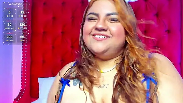 Snapshot of SunnyHoney_ chatting on 15, 6, 2026 SunnyHoney online show from 15, 6, 2026