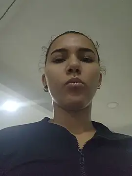 Isabella Stark online show from 17, 3, 2026