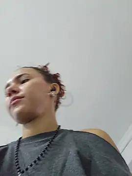 Isabella Stark online show from 19, 4, 2026