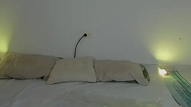 ALEJA R01 online show from 2, 4, 2026