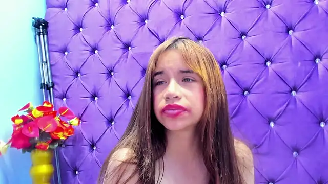 ZoeBarbiee online show from 12, 3, 2026