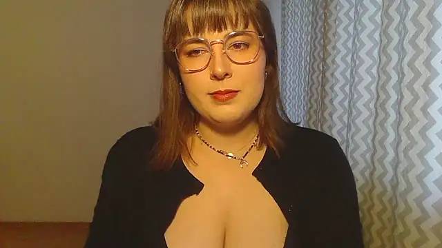ClaraHard online show from 17, 6, 2026