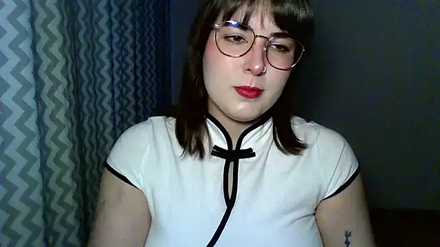 ClaraHard online show from 8, 7, 2026