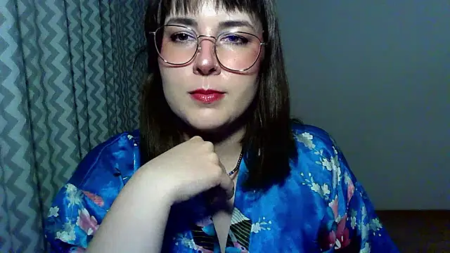 ClaraHard online show from 23, 7, 2026