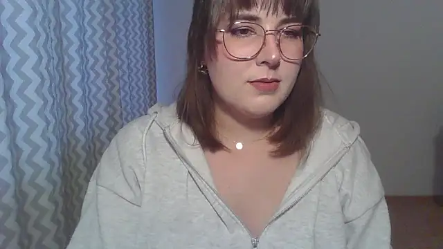 ClaraHard online show from 11, 6, 2026