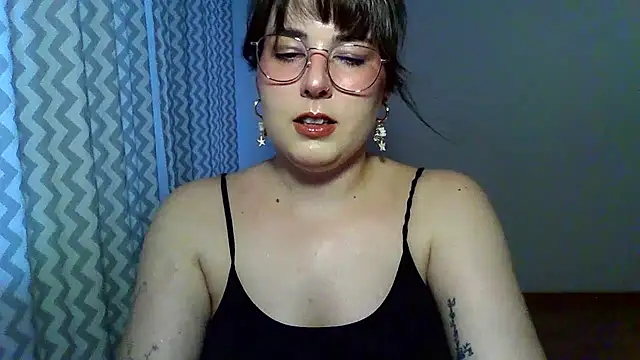 ClaraHard online show from 29, 6, 2026
